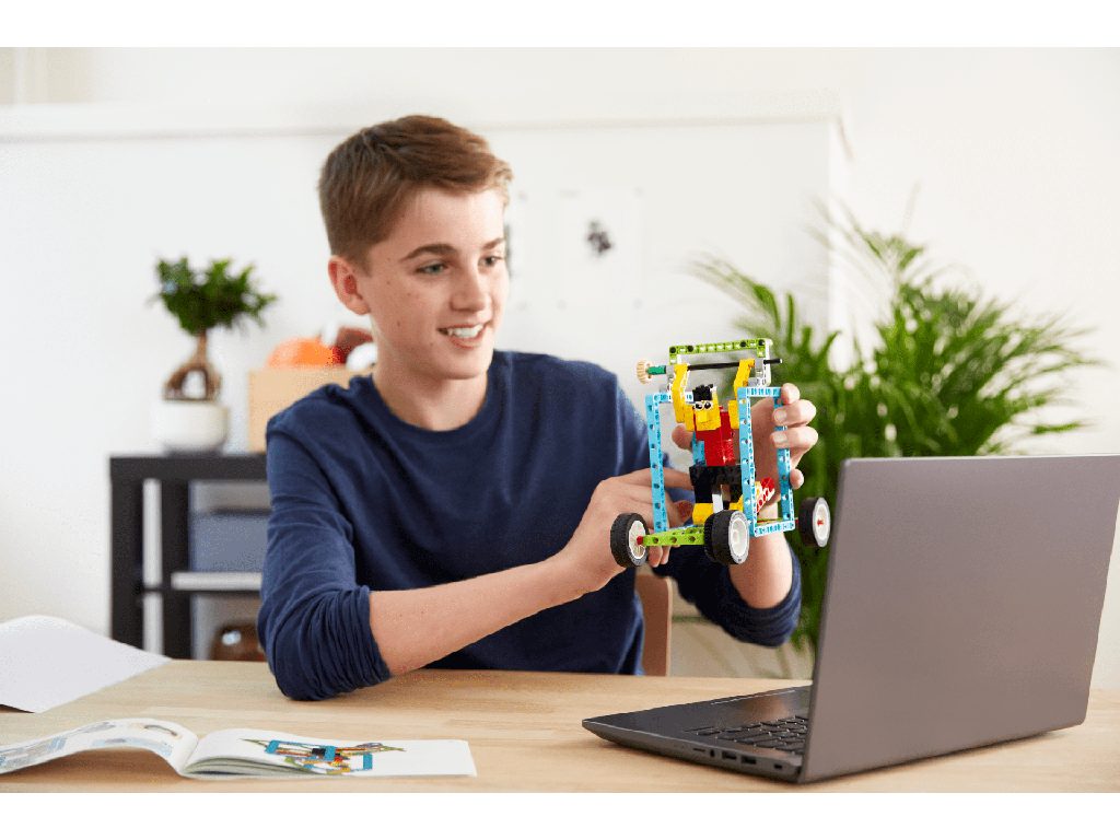 LEGO Education BricQ Motion Prime learning kit