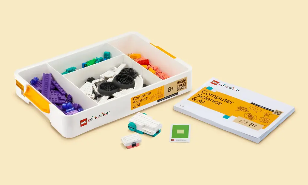 LEGO Education Zinātnes un AI komplekts: 8+ gadiem